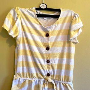 Size small yellow striped shirt